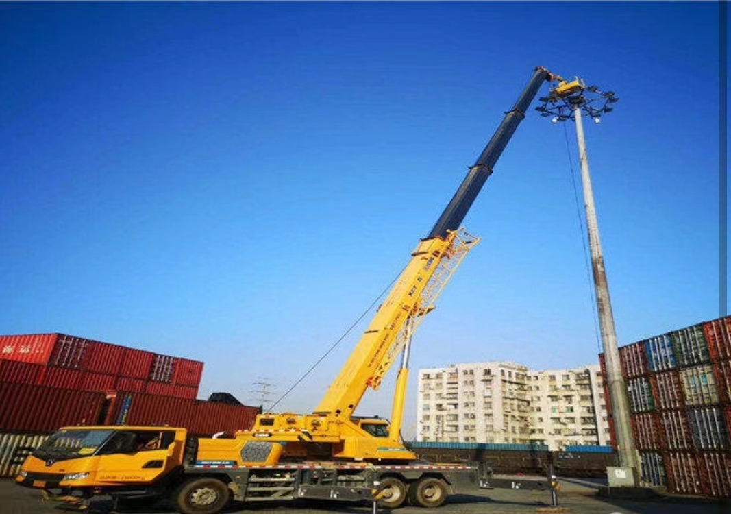  廣州吊裝公司大型設備搬運注意事項   廣州起重吊裝電話